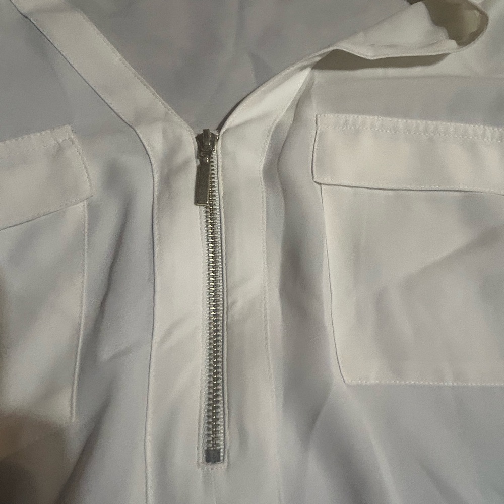 Express Cream Blouse - Picture 3 of 3